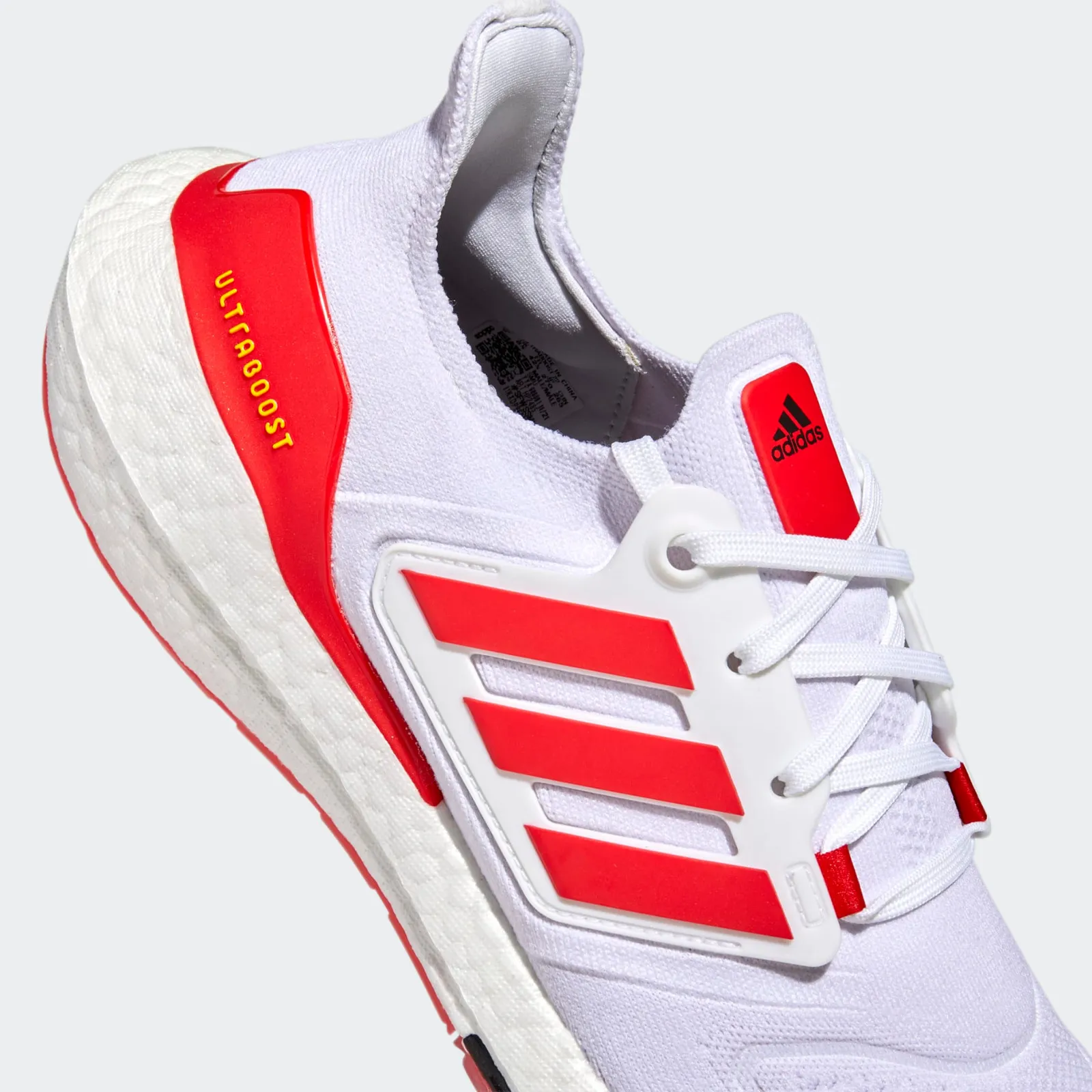 Adidas Ultraboost 22 Cloud White Vivid Red Beam Yellow HP2485