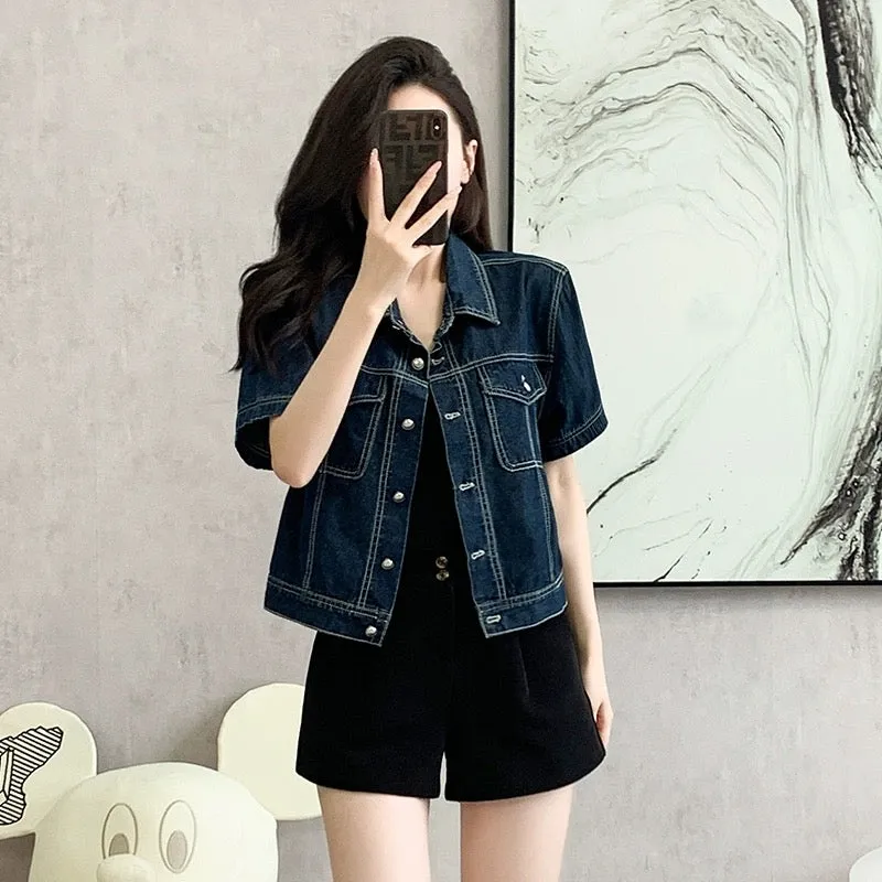 Hong Kong style retro short-sleeved denim jacket for women, summer design, dark wash, trendy outer wear for small people, versat