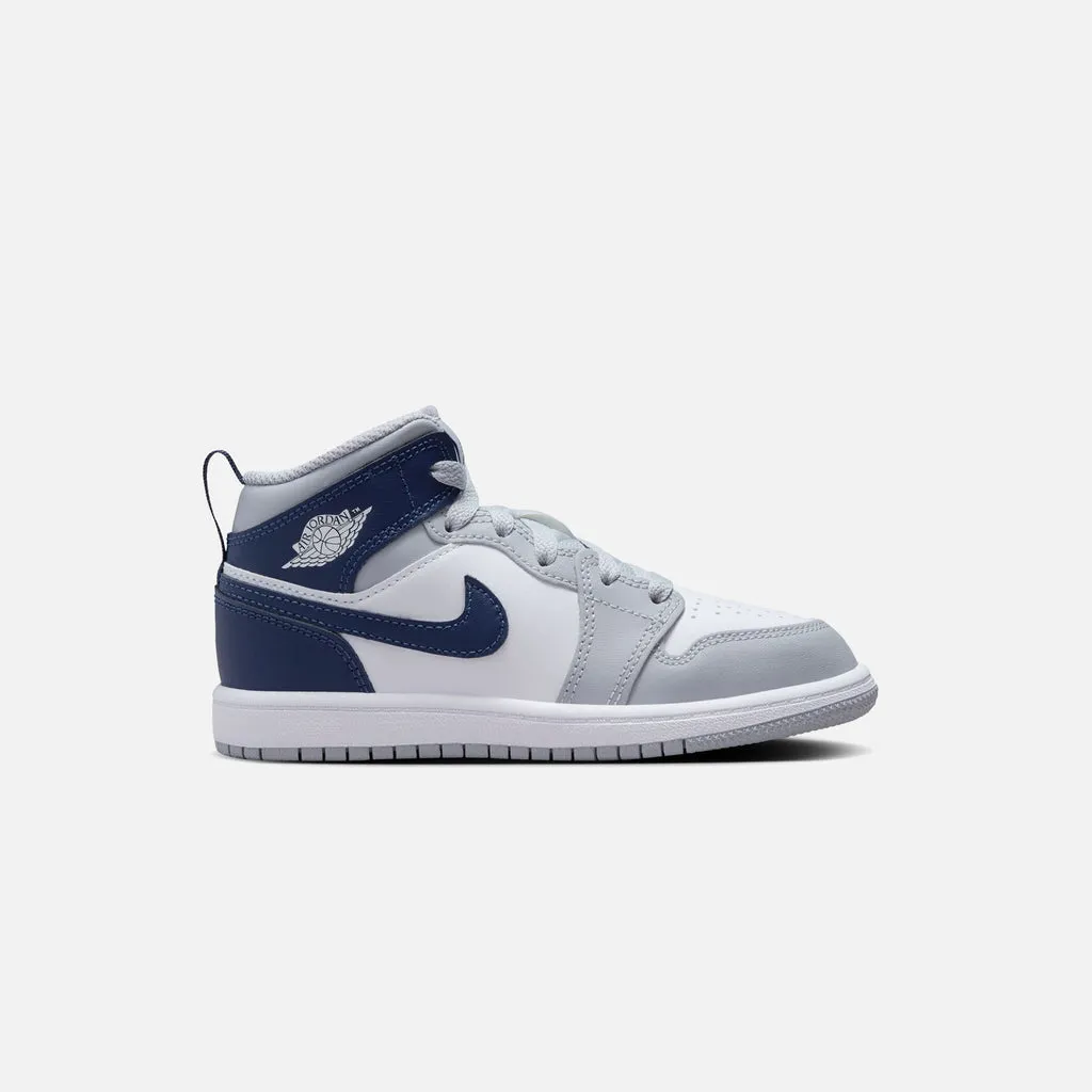 Jordan    nike air  pre-school air  1 mid