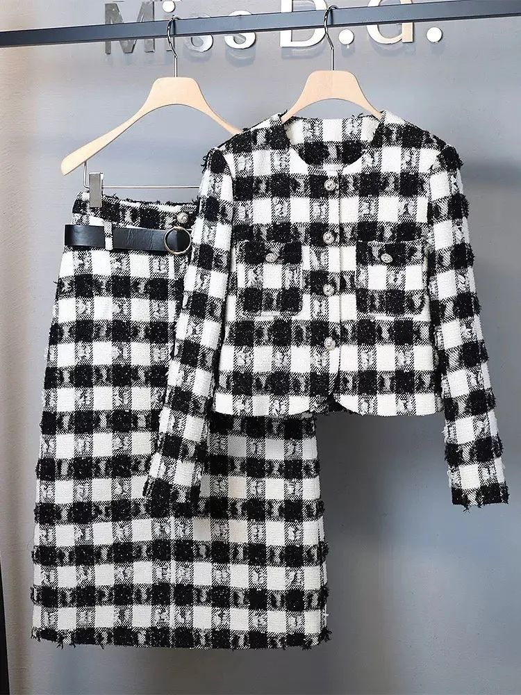 Miss DG Temperament Socialite Xiaoxiangfeng Fashion Suit Women's 2024 Spring Black and White Plaid Short Jacket Midi-Length Skir