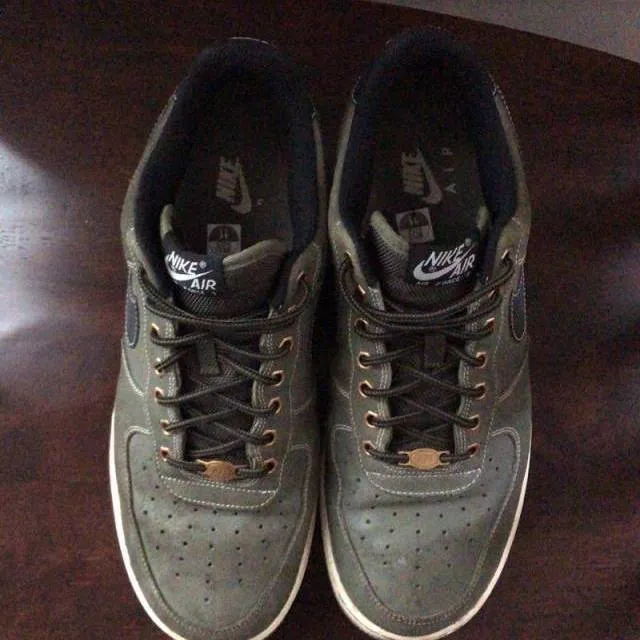 Nike Air Force 1 "Medium Olive"