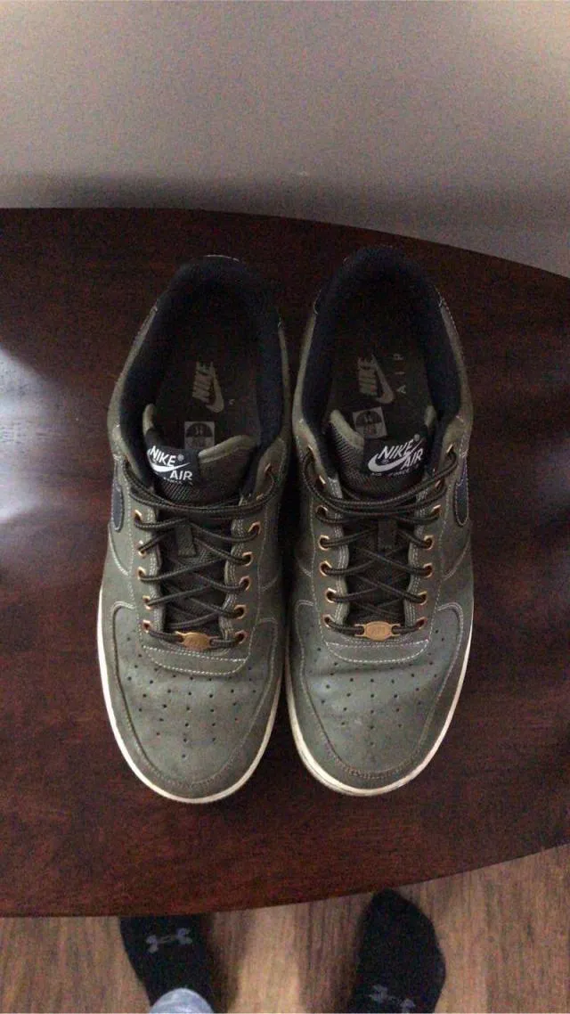 Nike Air Force 1 "Medium Olive"