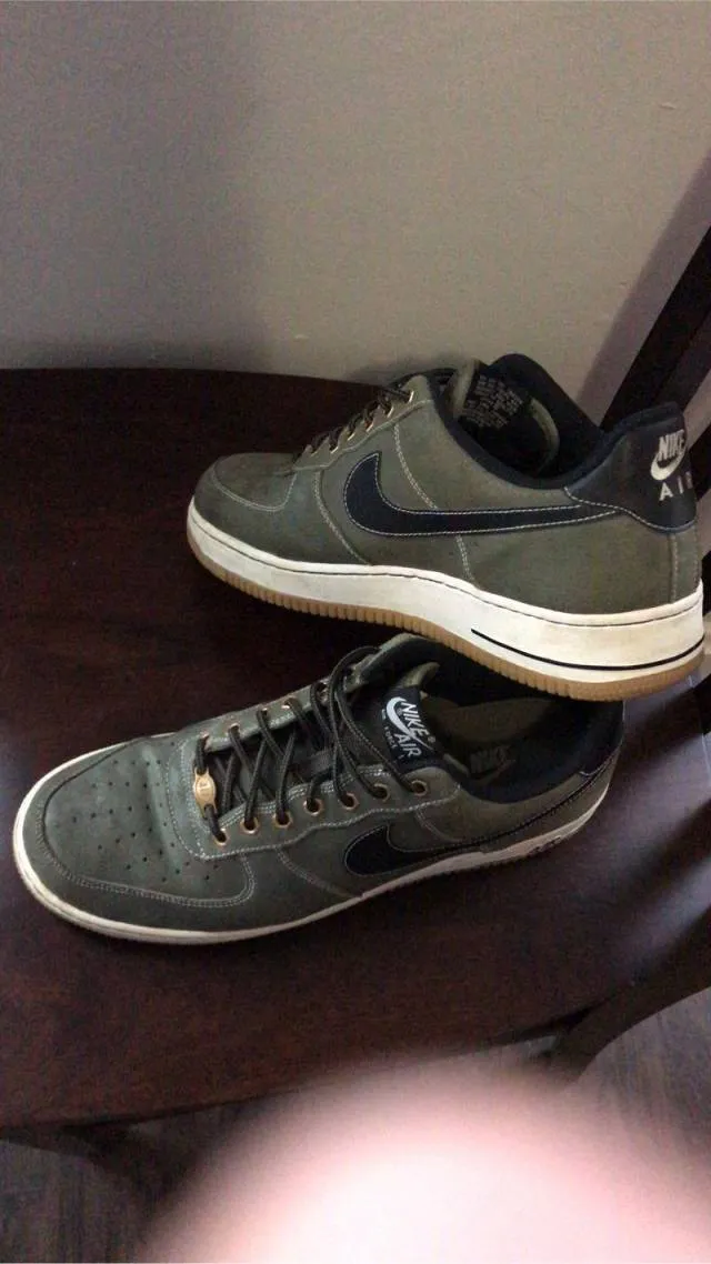 Nike Air Force 1 "Medium Olive"