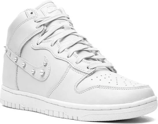 Nike Dunk High SE sneakers White