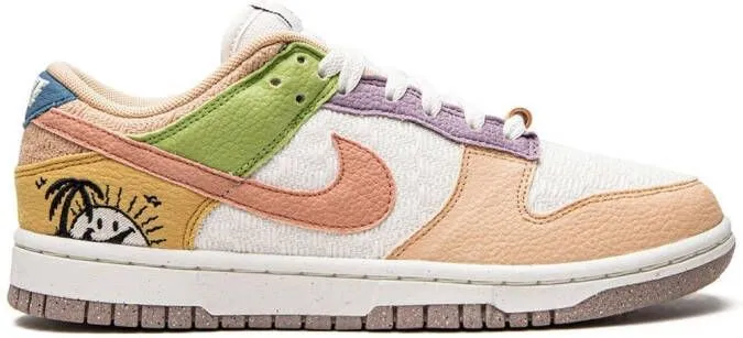 Nike Dunk Low SE 