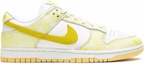 Nike Dunk Low Yellow Strike sneakers White