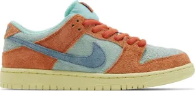 Nike SB Dunk Low Orange Emerald Rise