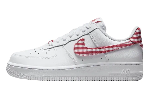 NIKE WMNS AIR FORCE 1 LOW RED GINGHAM