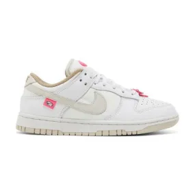 Nike Women's Dunk Low (Bling/ White/ String Summit White...