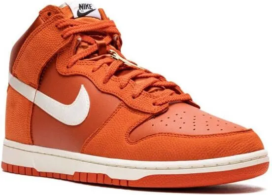 Nike x NBA x WNBA Dunk Hi EMB “One Game” sneakers Orange